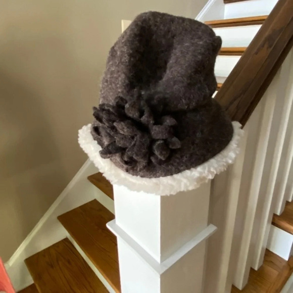 Anthropologie Embellished Boiled Wool Bucket Hat - Picture 4 of 6